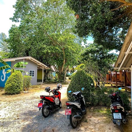 Hotel Colorful Hut Ko Pha Ngan Exterior foto
