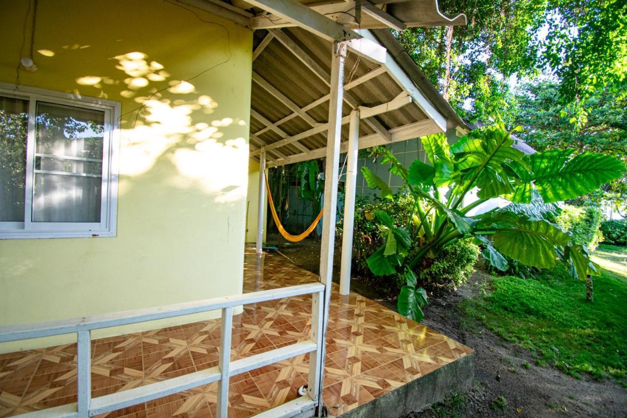 Colorful Hut Hotel Ko Pha Ngan Exterior foto