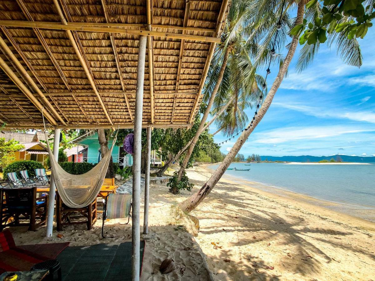 Colorful Hut Hotel Ko Pha Ngan Exterior foto